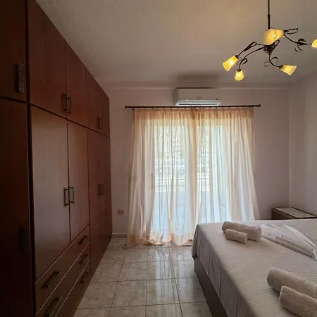 Apartment Seaview Penthouse In - Near The Sarandë