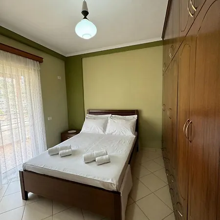 Seaview Penthouse In - Near The