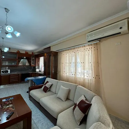 Seaview Penthouse In - Near The