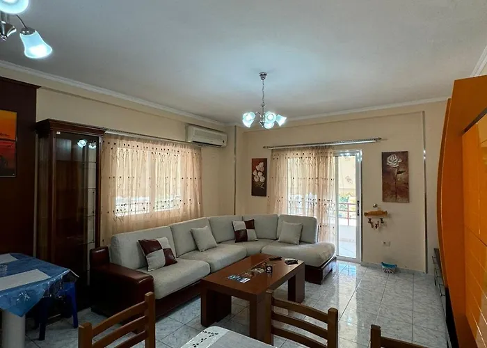 Seaview Penthouse In - Near The Lejlighed Sarandë