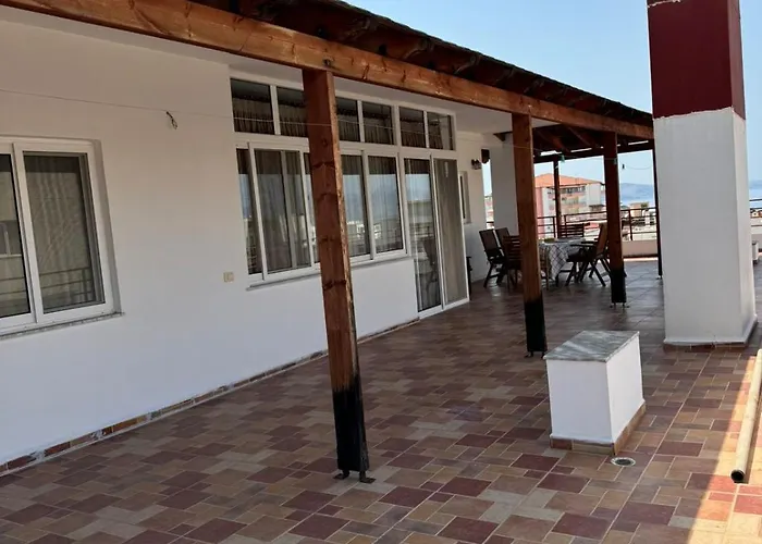 Seaview Penthouse In - Near The Sarandë